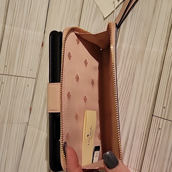 COPY - Kate Spade IPhone XR Phone Wallet - Picture 5 of 6